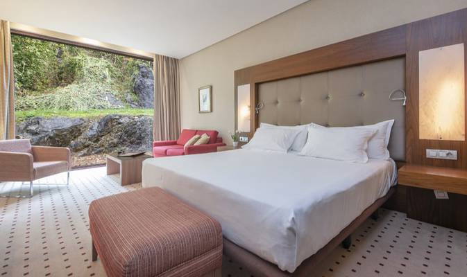 Experiences gift of 1 night with accommodation give energy! Gran hotel Las Caldas by Blau Hotels Asturias Experiences gift of 1 night with accommodation give energy! Gran hotel Las Caldas by Blau Hotels Asturias