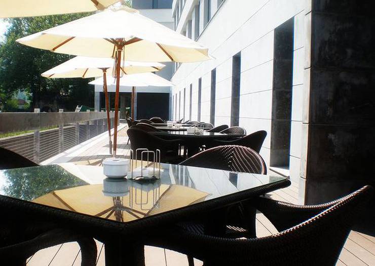 Lounge & terrace bar Gran hotel Las Caldas by Blau Hotels Asturie Lounge & terrace bar Gran hotel Las Caldas by Blau Hotels Asturie